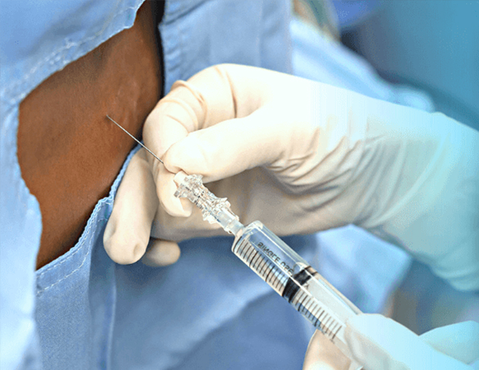 Enjeksiyonla Ağrı Tedavisi